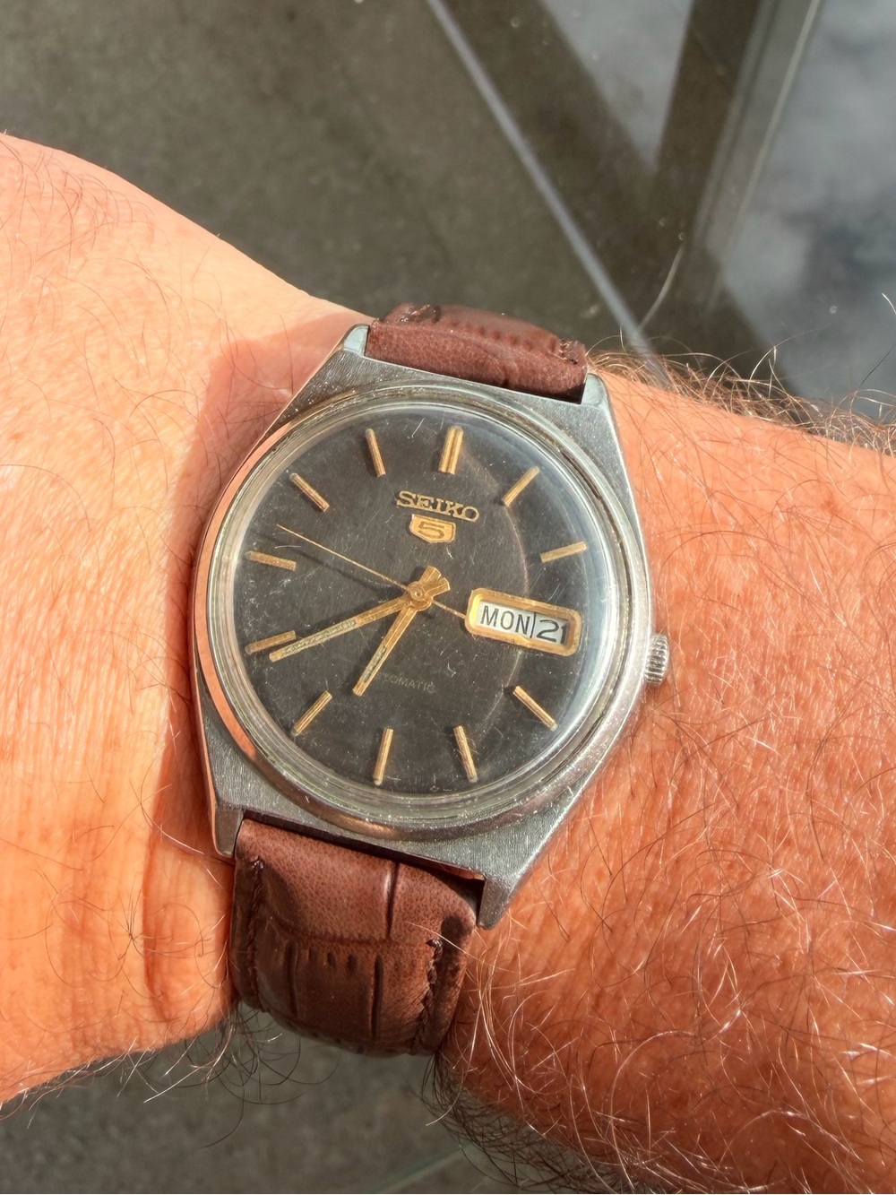 Seiko 5 Automatic Men's Watch - Black Dial, Brown Strap